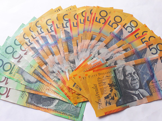 Image of australian currency notes fanned out