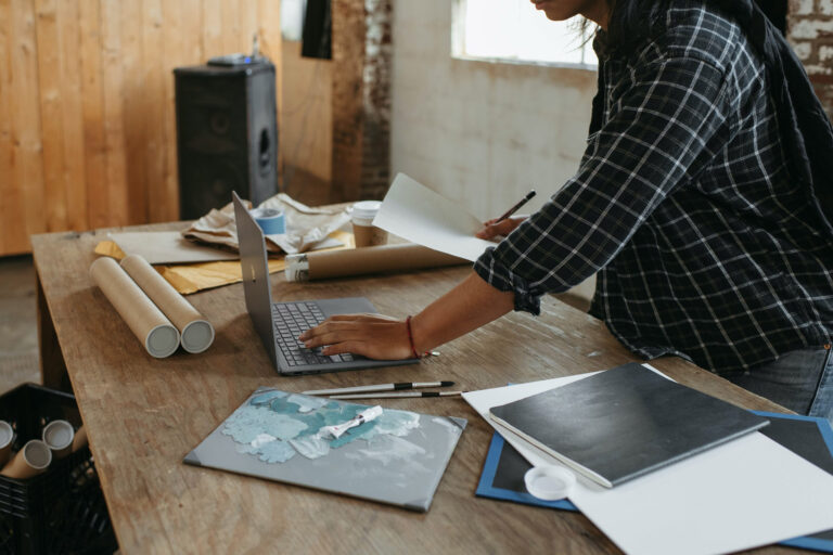 artist desk